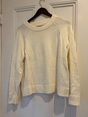 GAP Cashsoft Crew Neck Sweater Ivory Frost Women’s Size Large # 300616